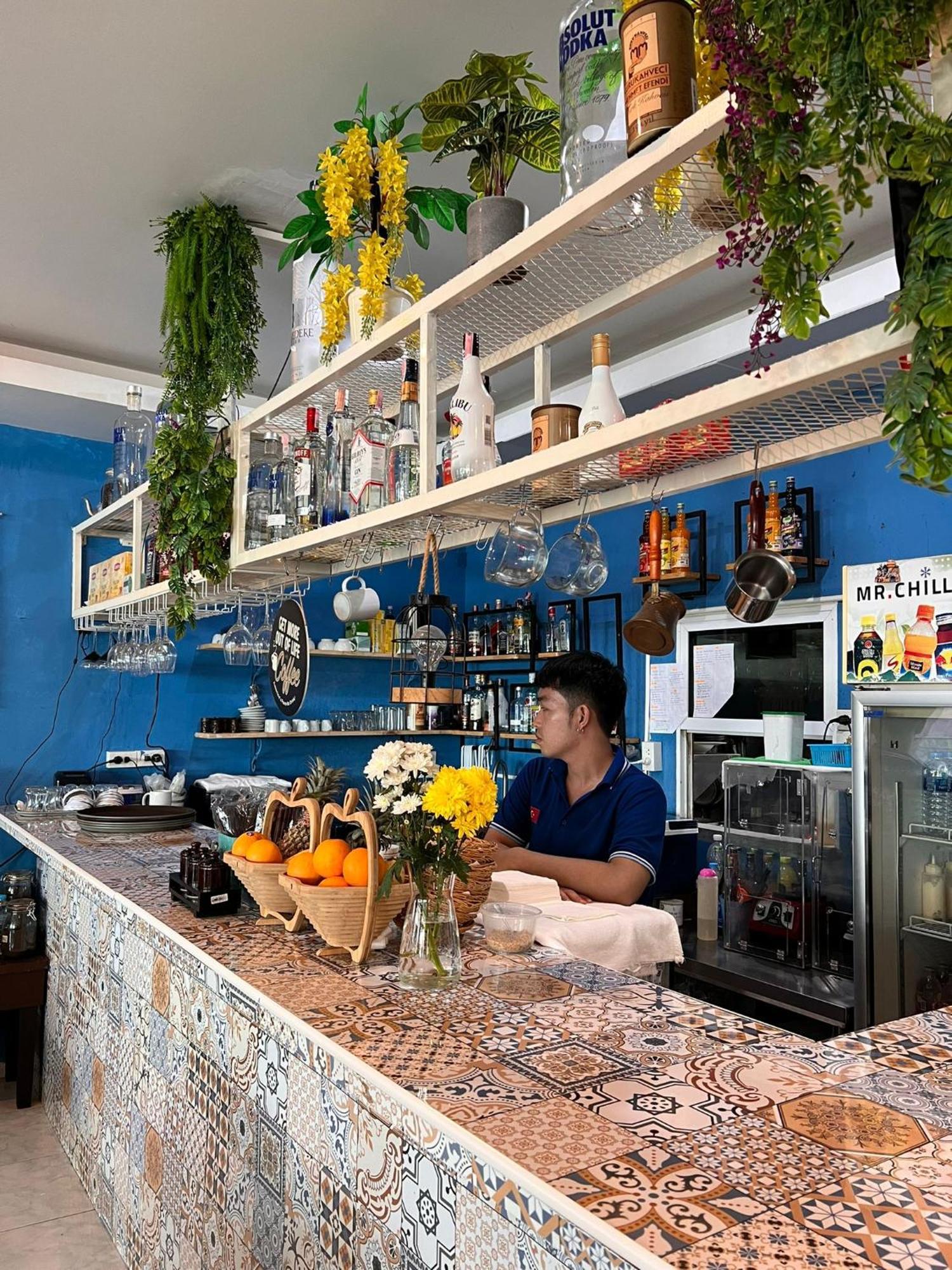 Kiwi Boutique Hotel Patong Buitenkant foto
